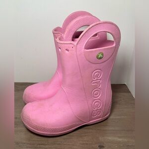 Crocs Kids Handle It Rain Boot Size J2‎ Girls Pink Waterproof Pull/Slip On.